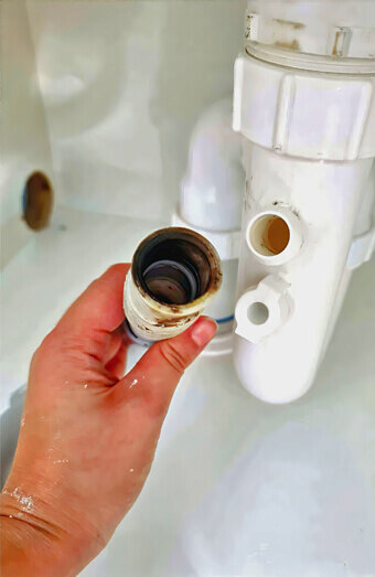 https://blockeddrainsbeldon.com.au/uploads/2025/07/blocked-sink-66539.jpg